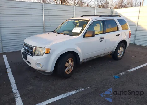 2012 Ford Escape Xlt из США, поврежденный, VIN 1FMCU9DG0CKB32418